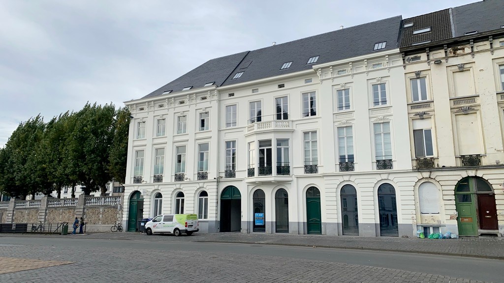 Casco winkelruimte te koop op Sint-Pietersplein in Gent