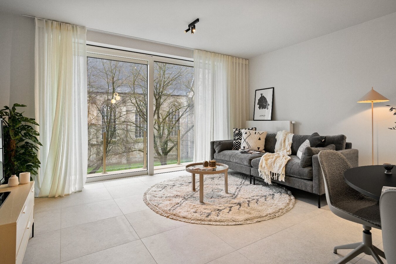 Instap klaar nieuwbouwappartement in het hartje van Ieper - 6% btw van toepassing 