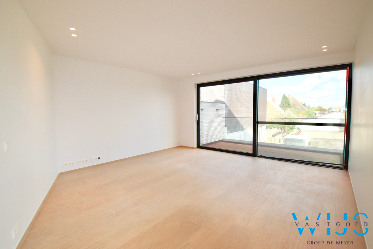 FENOMENAAL appartement met hoge afwerking te KLUIZEN ! 