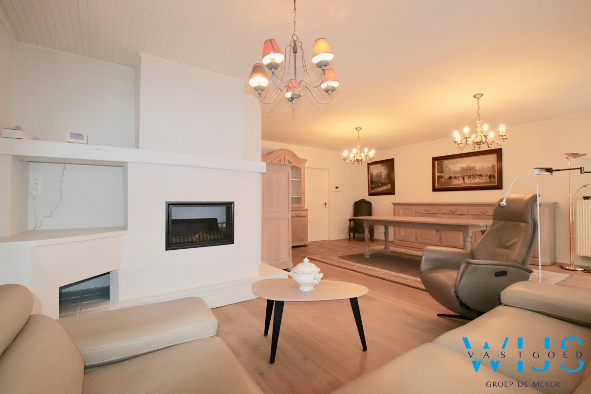 Zeer ruim instapklaar woonhuis ! 