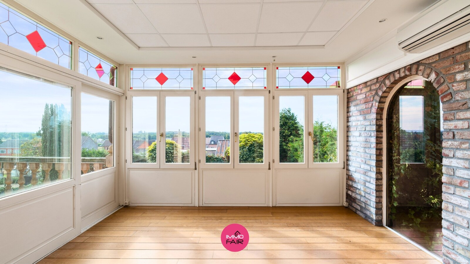 Woning met loods met 5 slaapkamers op 15 minuutjes van Maastricht! 