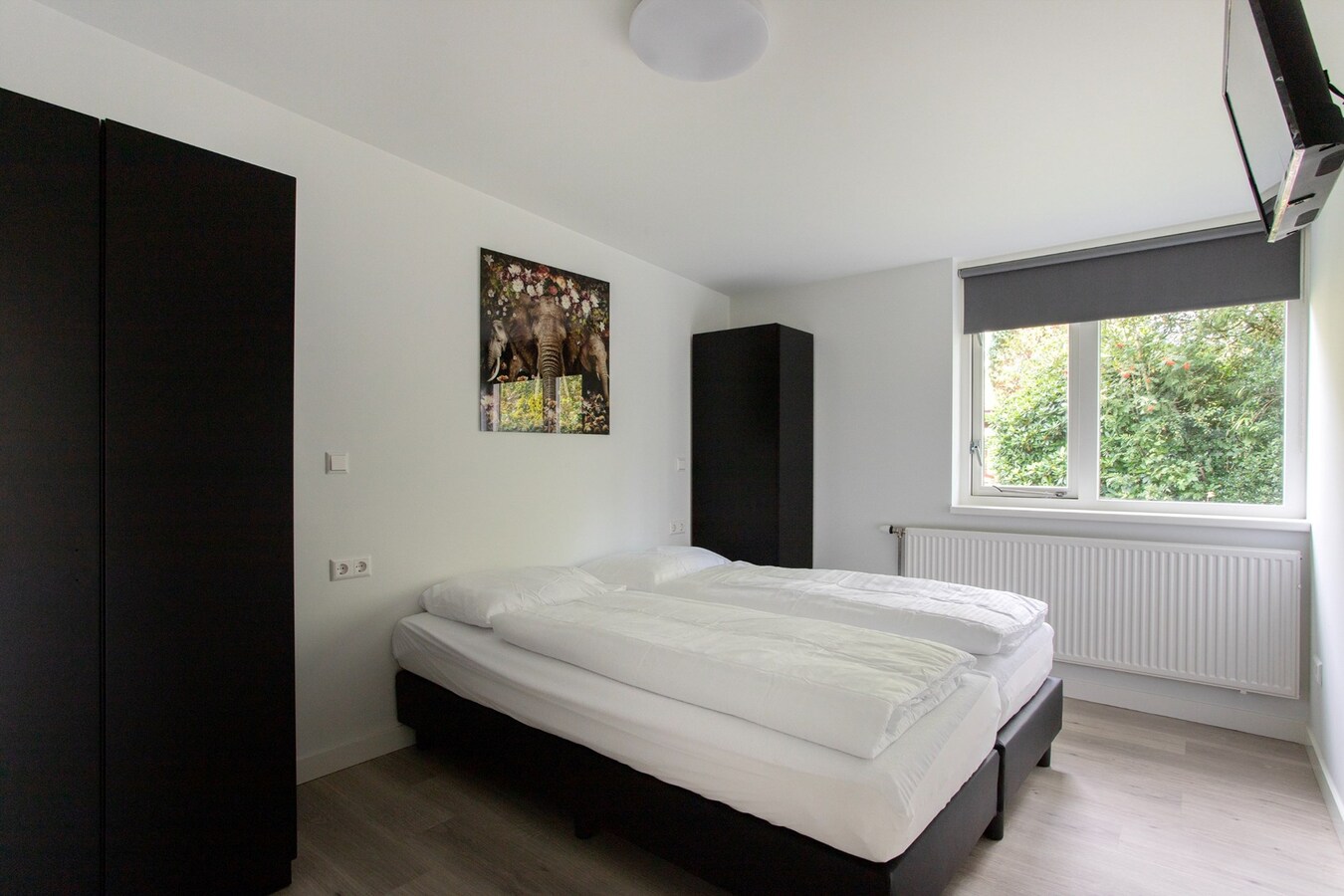 Vrijstaande recreatiewoning met 3 slaapkamers op resort 'De Brabantse Kempen'. 