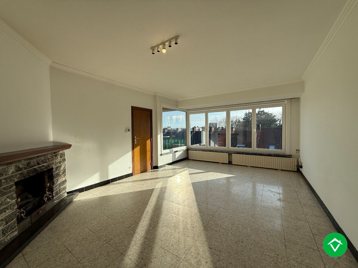 Appartement met 2 slaapkamers te Roeselare 