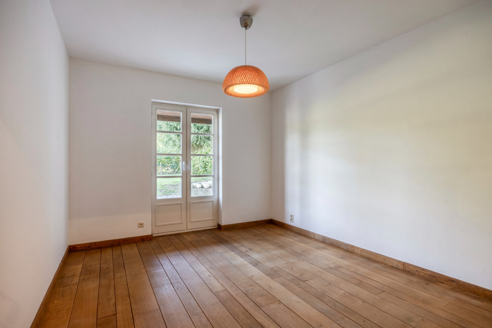 Villa met bureau,  5 slaapkamers, 2 badkamers en ruime tuin in Bierbeek! - EPC 172 kWh/m² - bewoonbare opp. 242 m² 