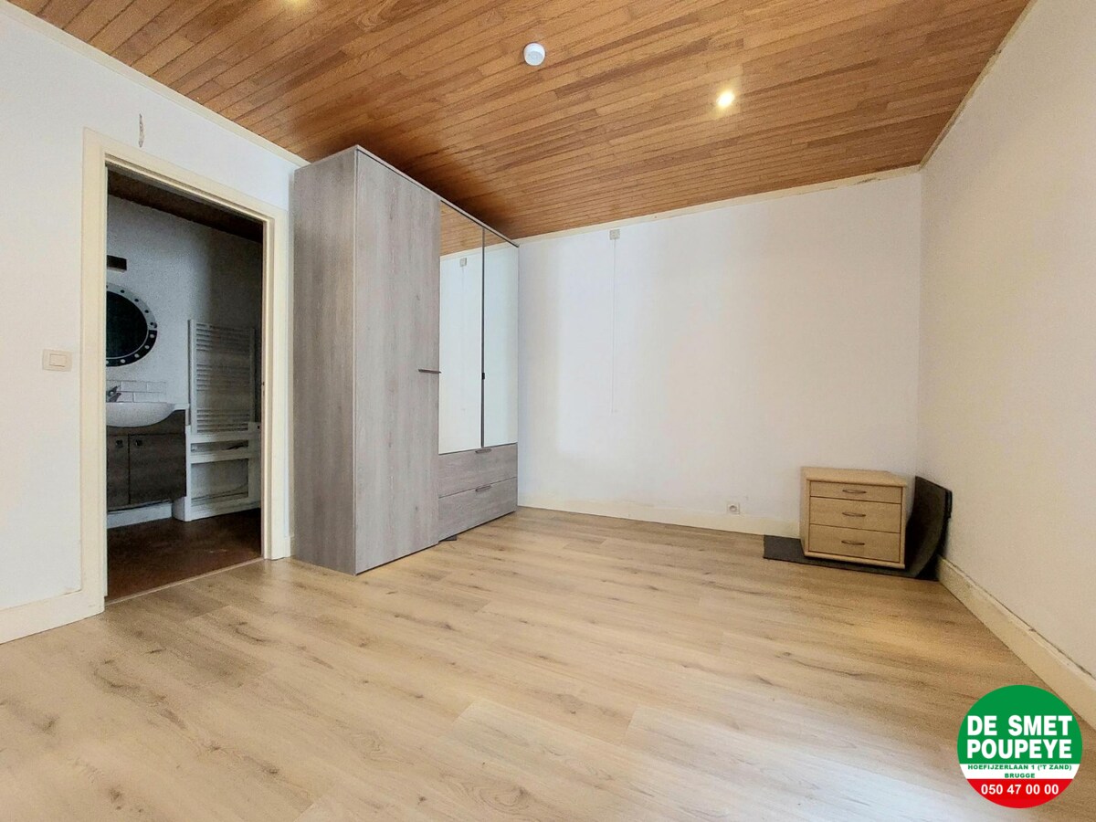Gelijkvloersappartement met terras 