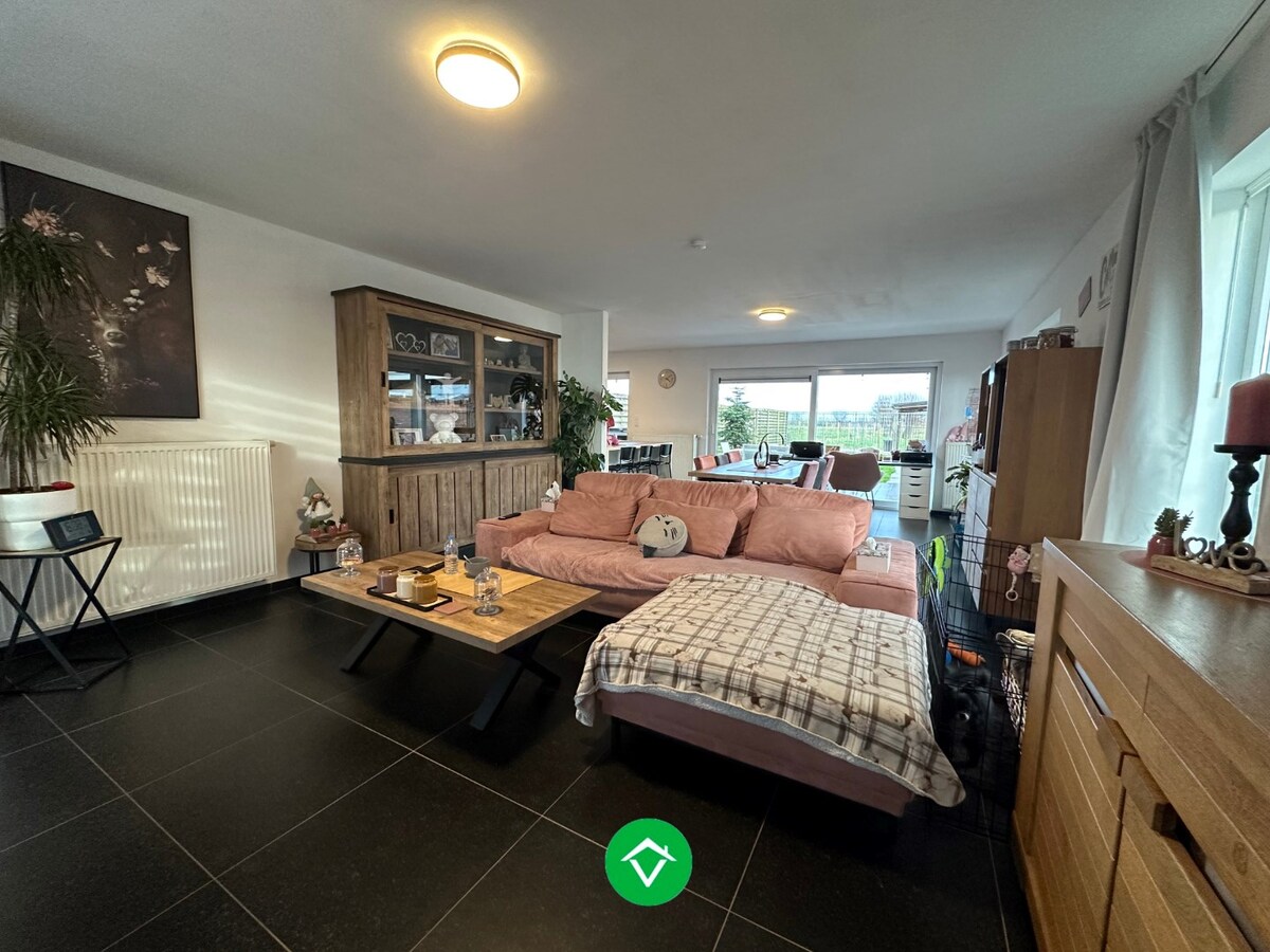 Alleenstaande woning te Eernegem 