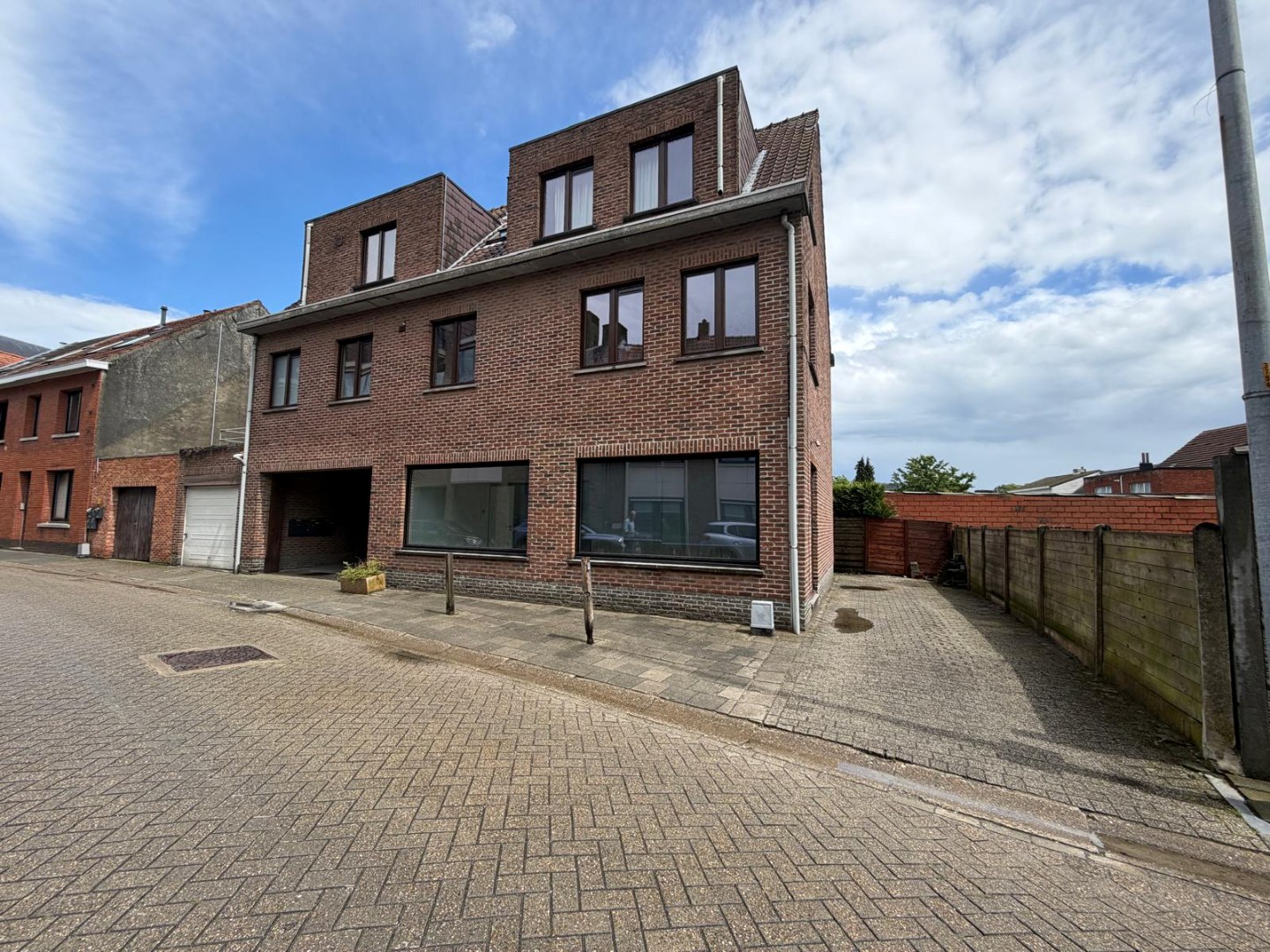 Gerenoveerd appartement met twee slaapkamers in centrum Kasterlee 