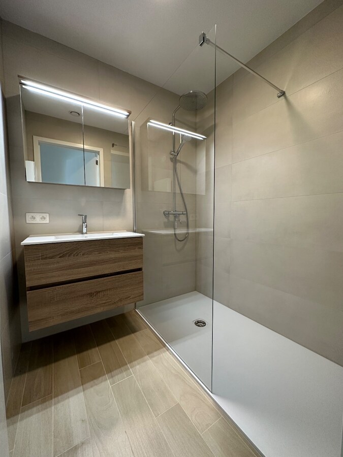 Nieuwbouwappartement met 2 slaapkamers en carport te Ramskappele Nieuwpoort 