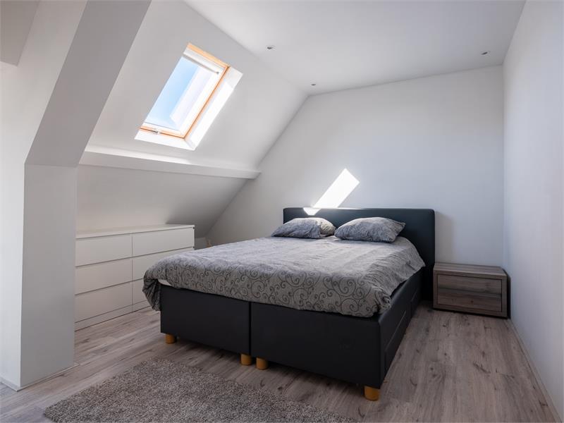 Ruime, subliem gerenoveerde woning in hartje Eeklo 