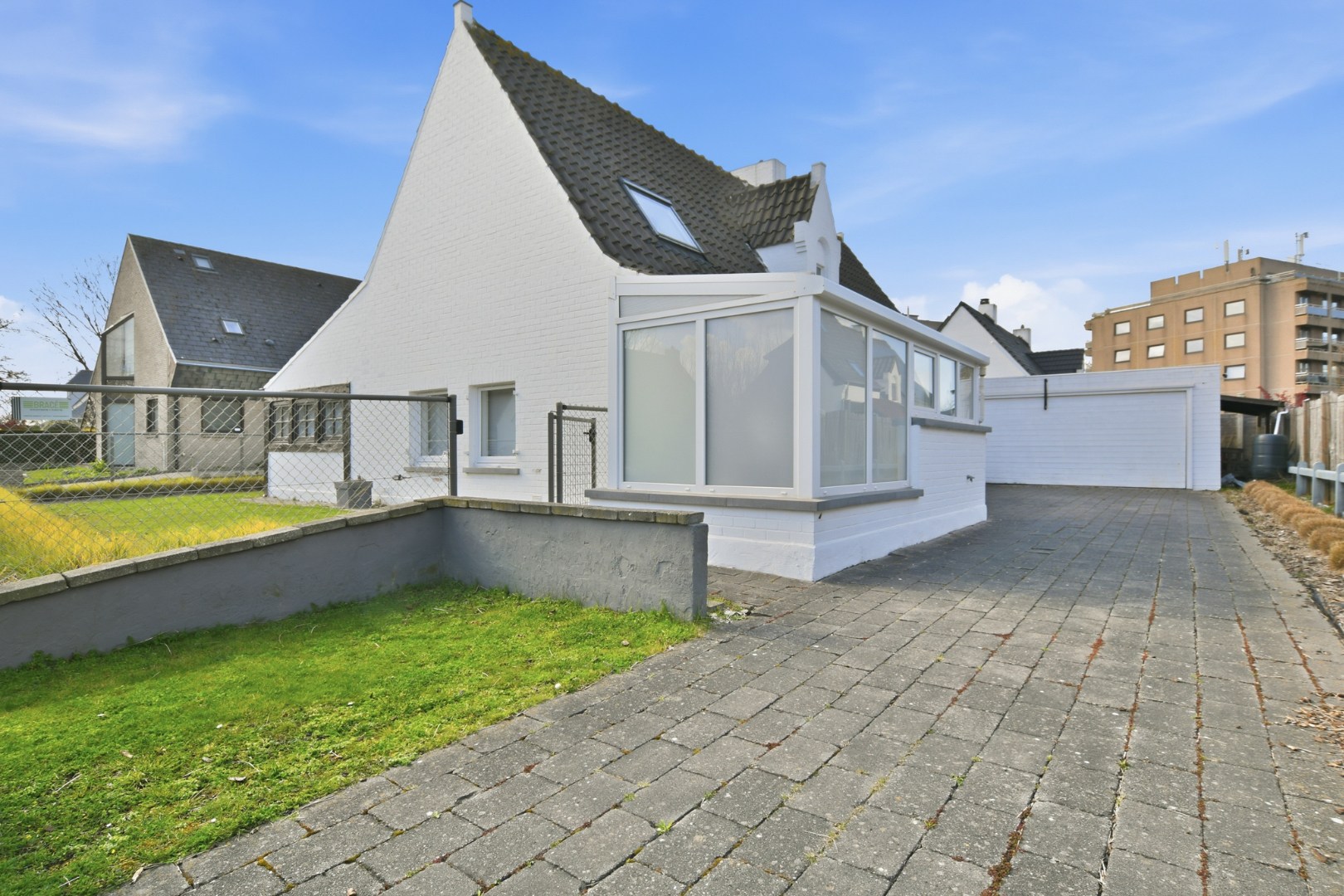 Ruime villa (201m²) op wandelafstand van het centrum en strand te Blankenberge! 