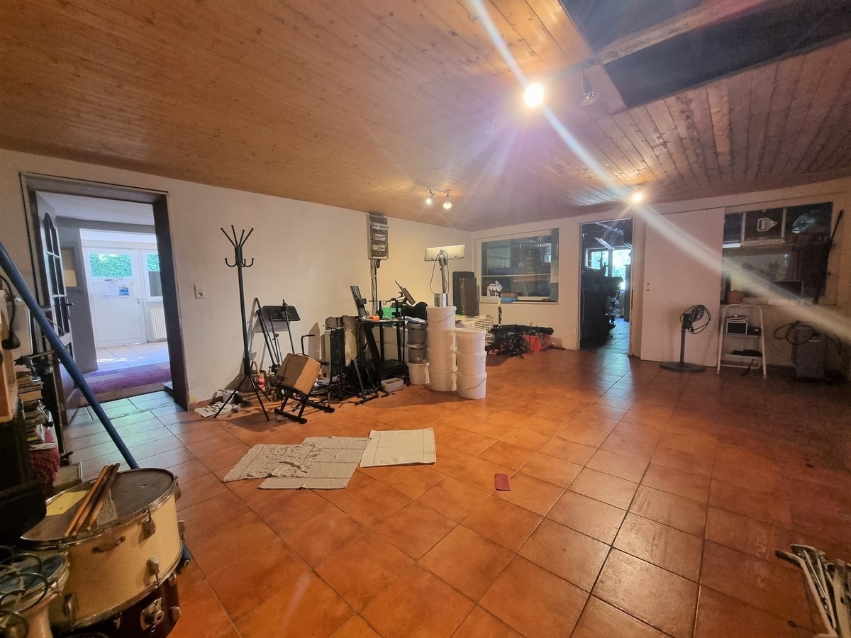 Zeer charmevolle, te renoveren woning te Weskapelle 