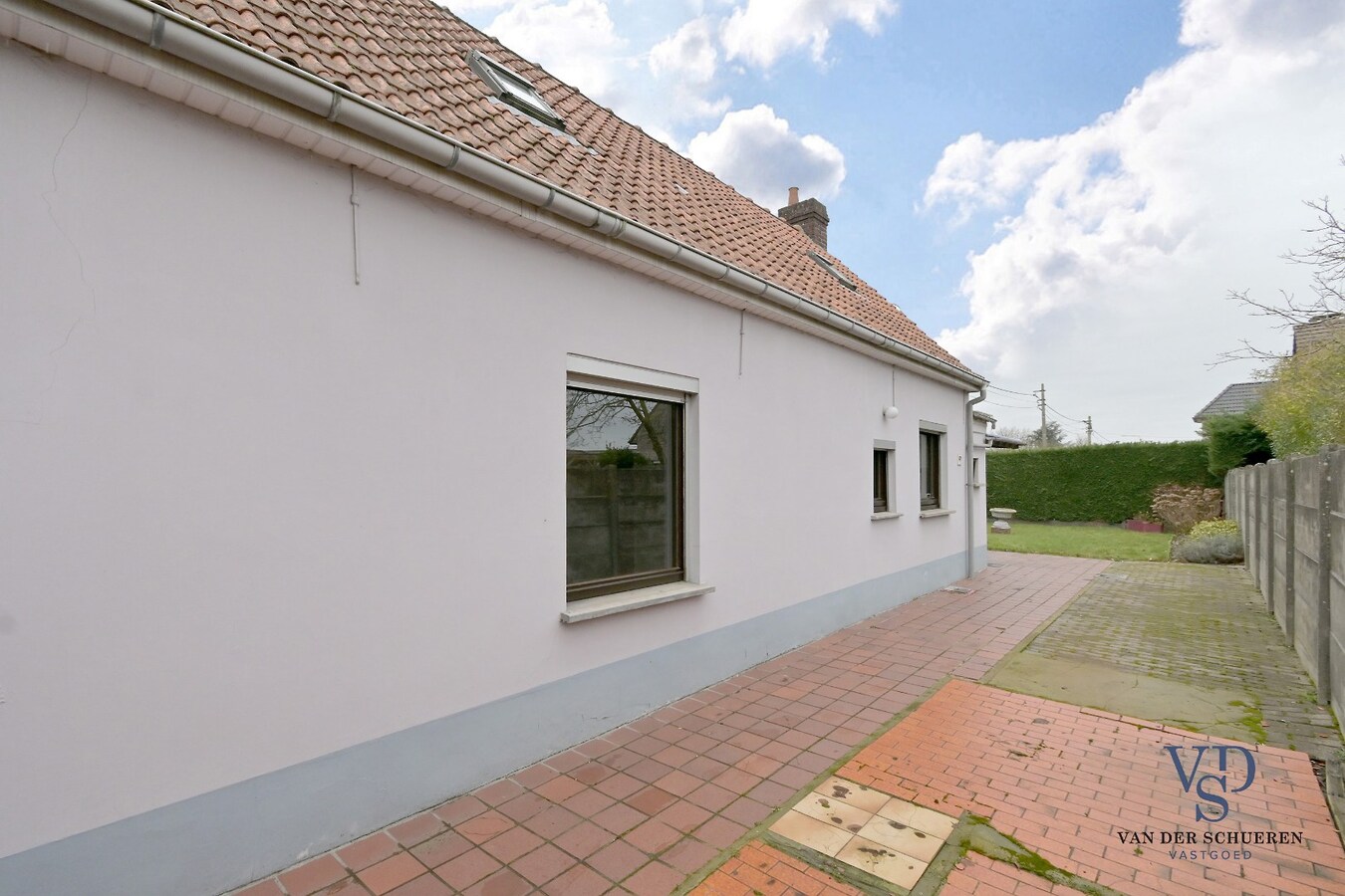 Te renoveren woning met centrale ligging 