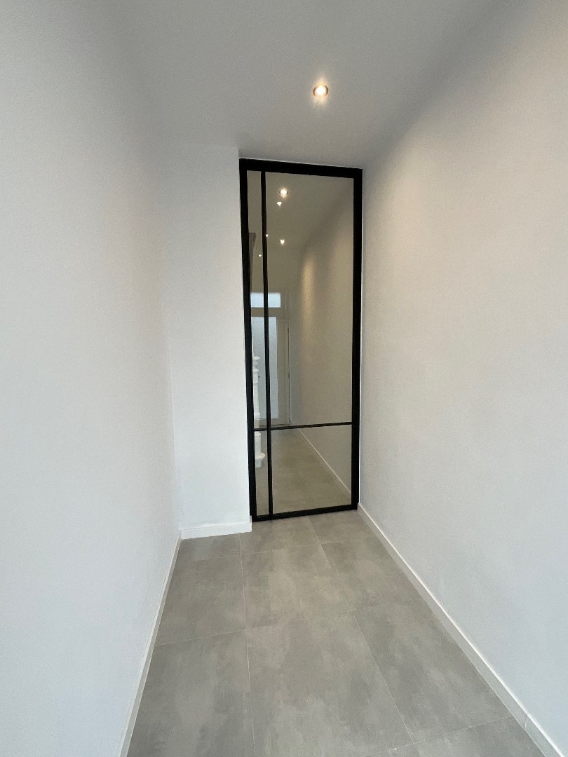 Gerenoveerde woning met 4 slaapkamers 