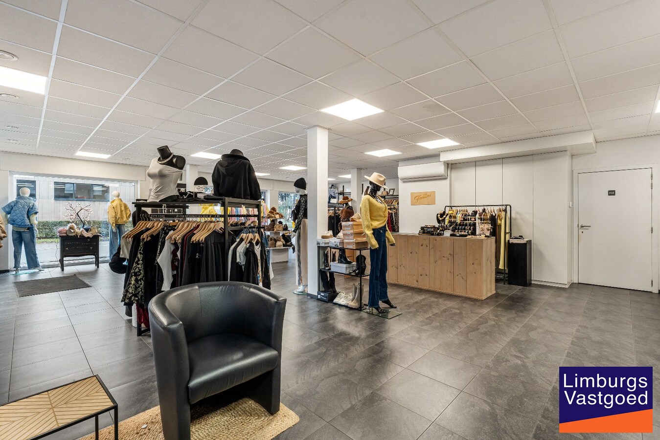Handelsruimte, 110 m² + kelder, centrum van Houthalen-Oost 