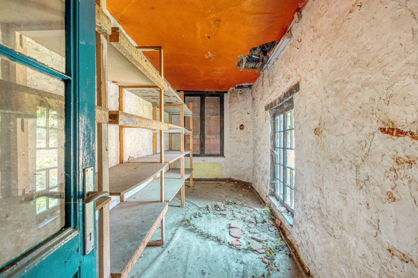 Te renoveren woning met stadstuin in hartje Halle 
