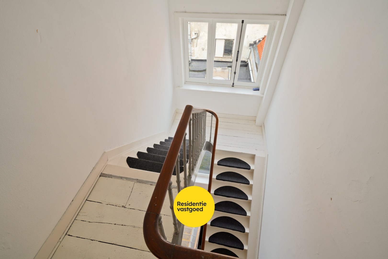 Stijlvol gerenoveerd appartement met karakter in het historisch centrum van Oostende 