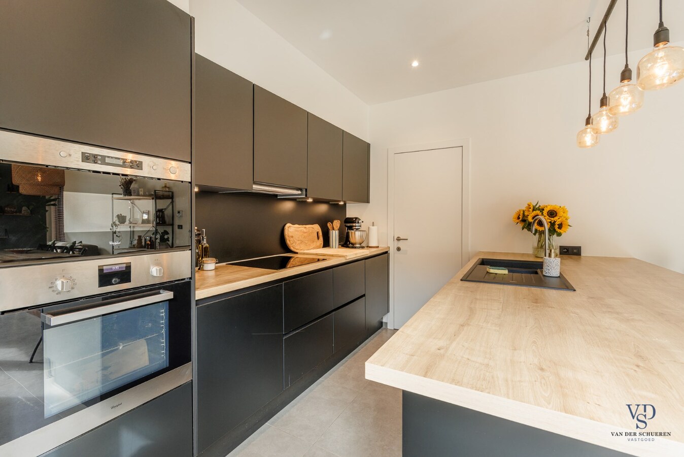 Gerenoveerde gezinswoning in Melsen (Merelbeke-Melle) 