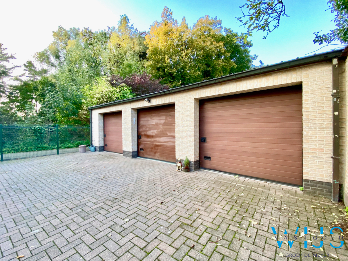 Instapklaar 3 slaapkamer appartement met terras te ERTVELDE ! 