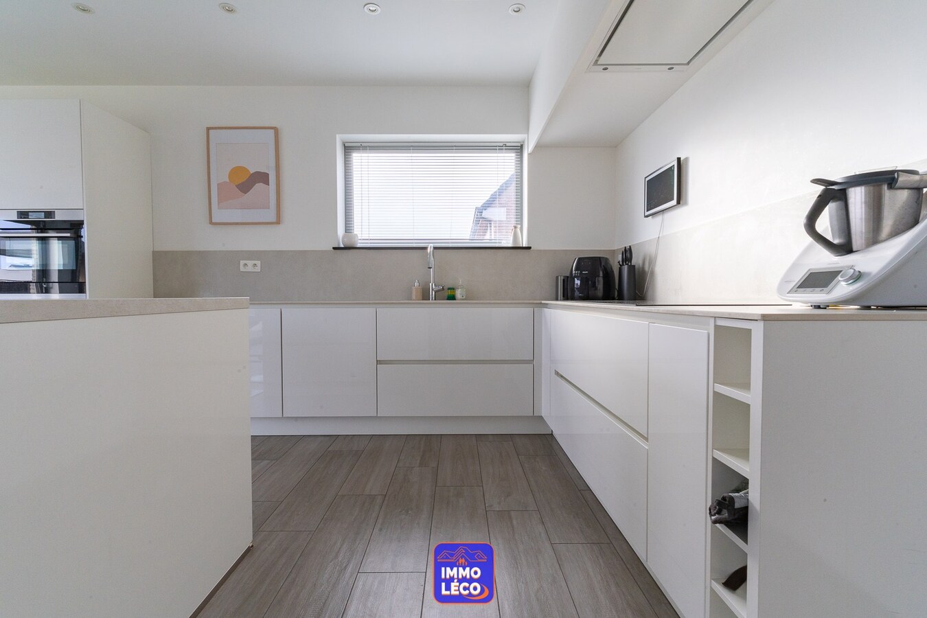 Grande Villa de standing développant une surface habitable de 435m², dans un clos résidentiel prisé ! 