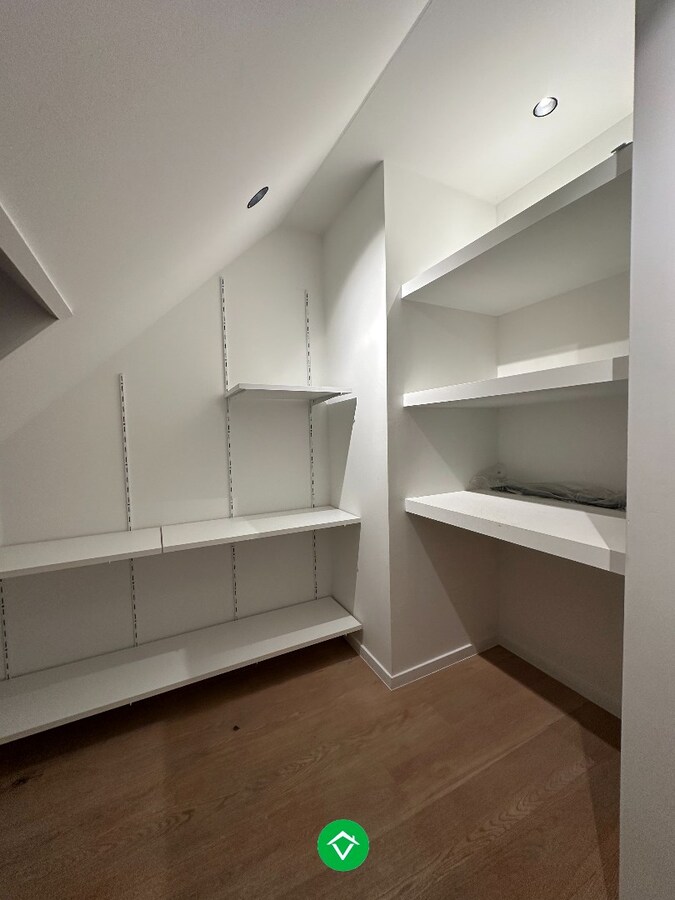 Gezellig gemeubeld appartement op een centrale ligging. 