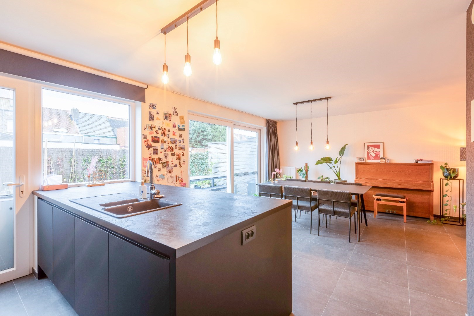 Instapklare  energiezuinige woning met tuin en parking 