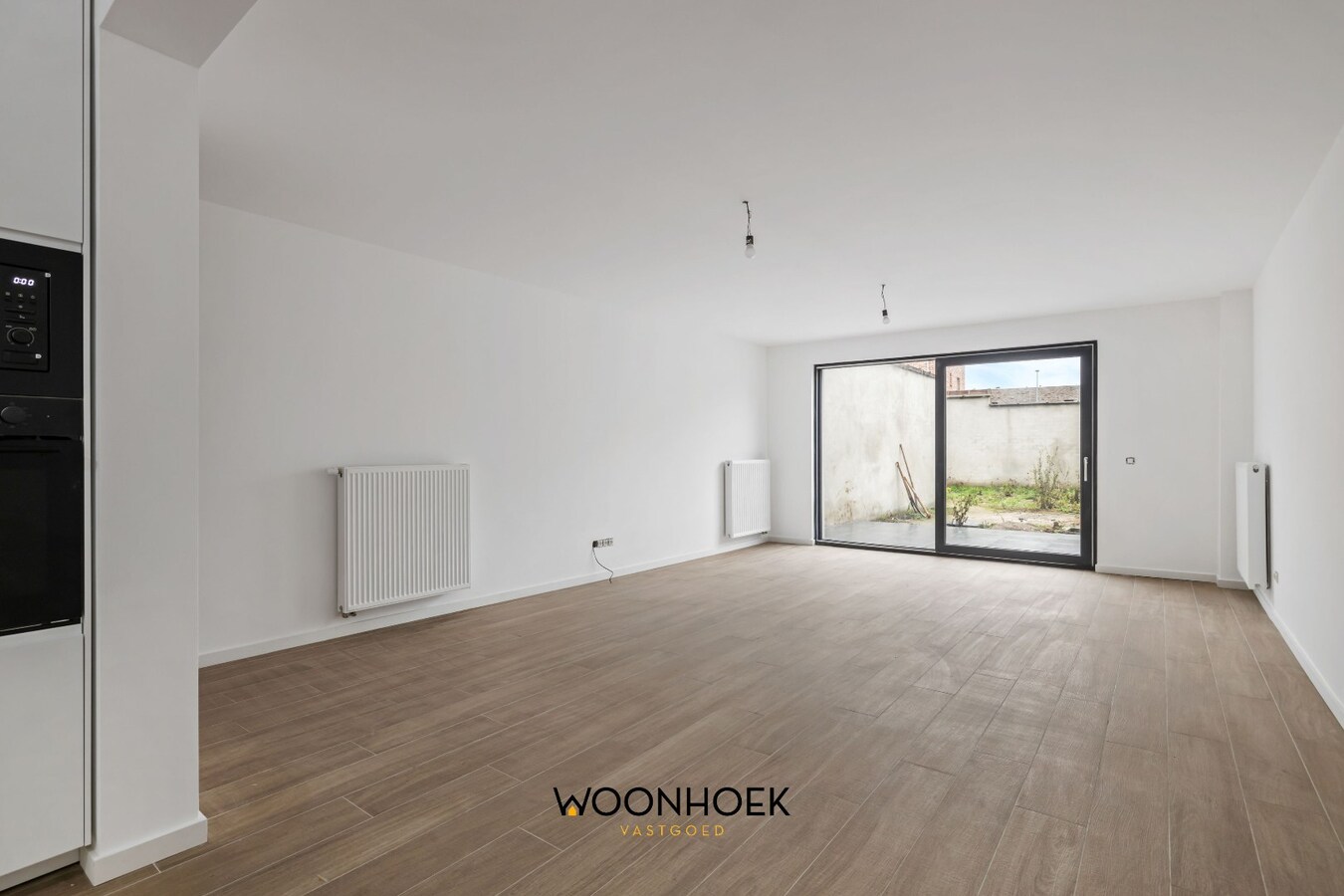 Gerenoveerde, 4-slpk woning met 2 badkamers en tuin! 