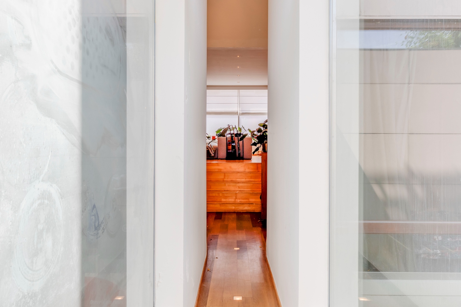 Uniek design appartement te koop in Sint-Amandsberg 