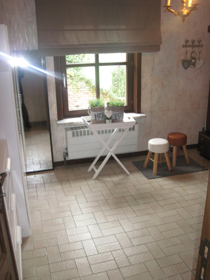 Stijlvolle en degelijke bungalow. Unieke ligging. 