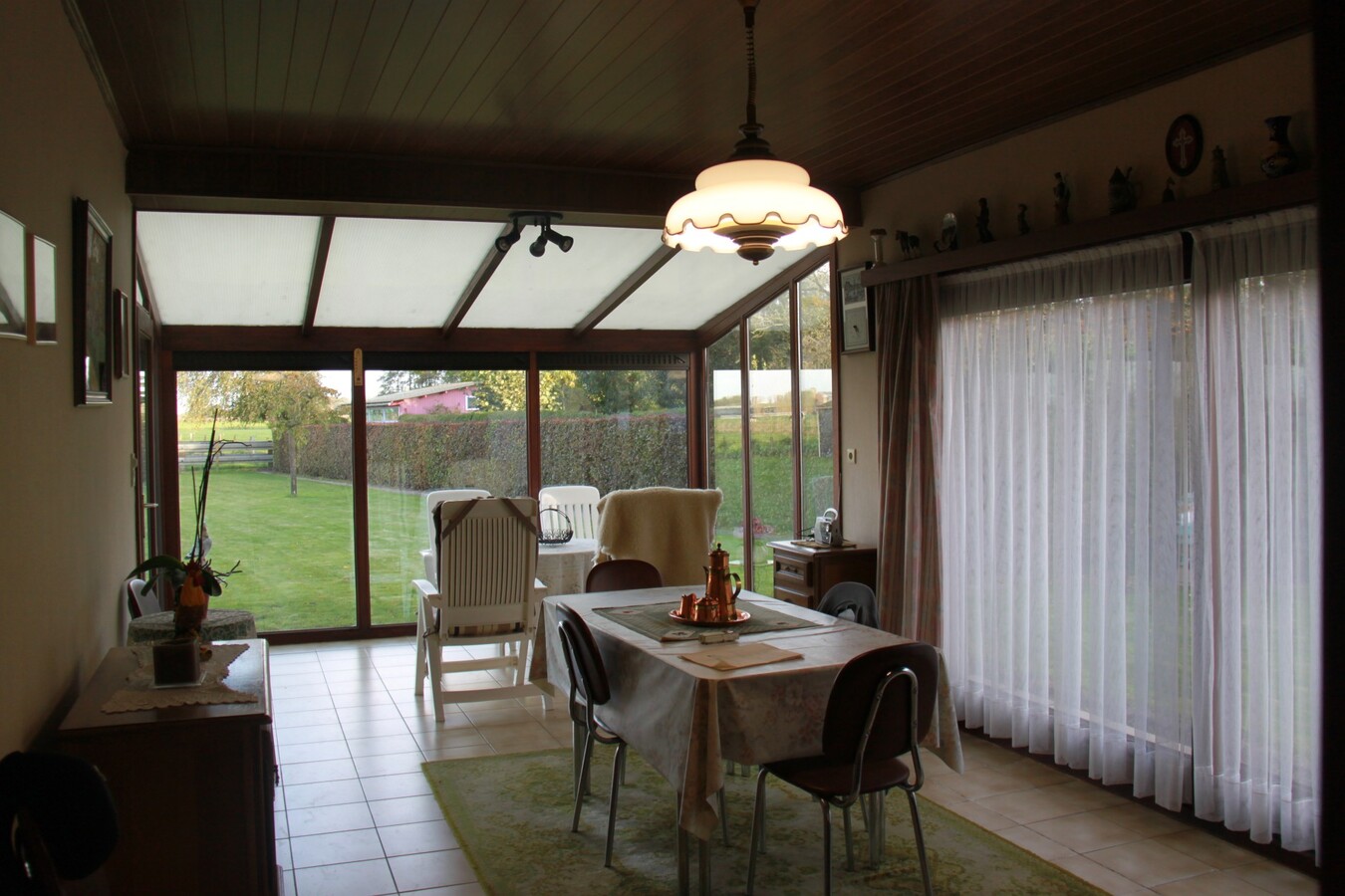 Alleenstaande woning met open zicht achteraan 