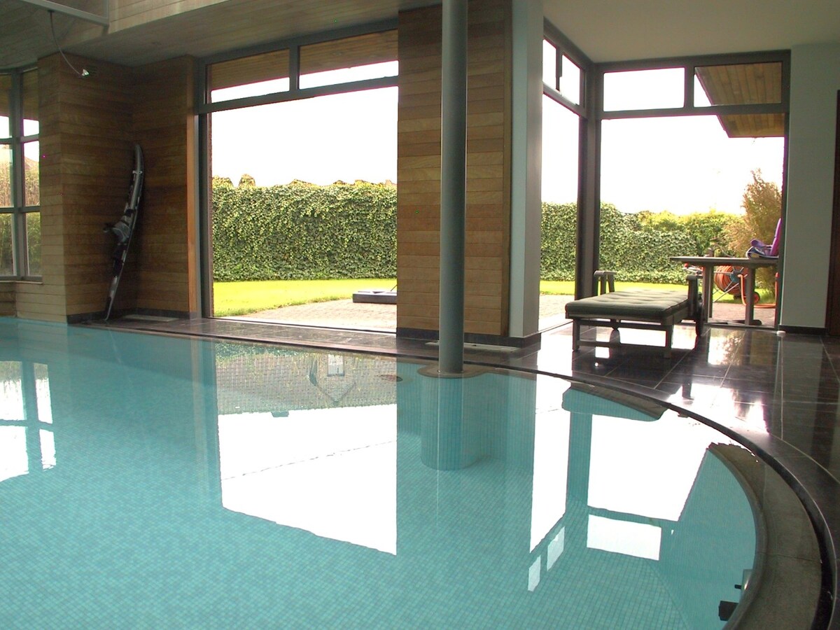 Villa exclusive et économe en énergie avec écuries sur environ 45a à Merchtem (Brussegem; Brabant flamand) 