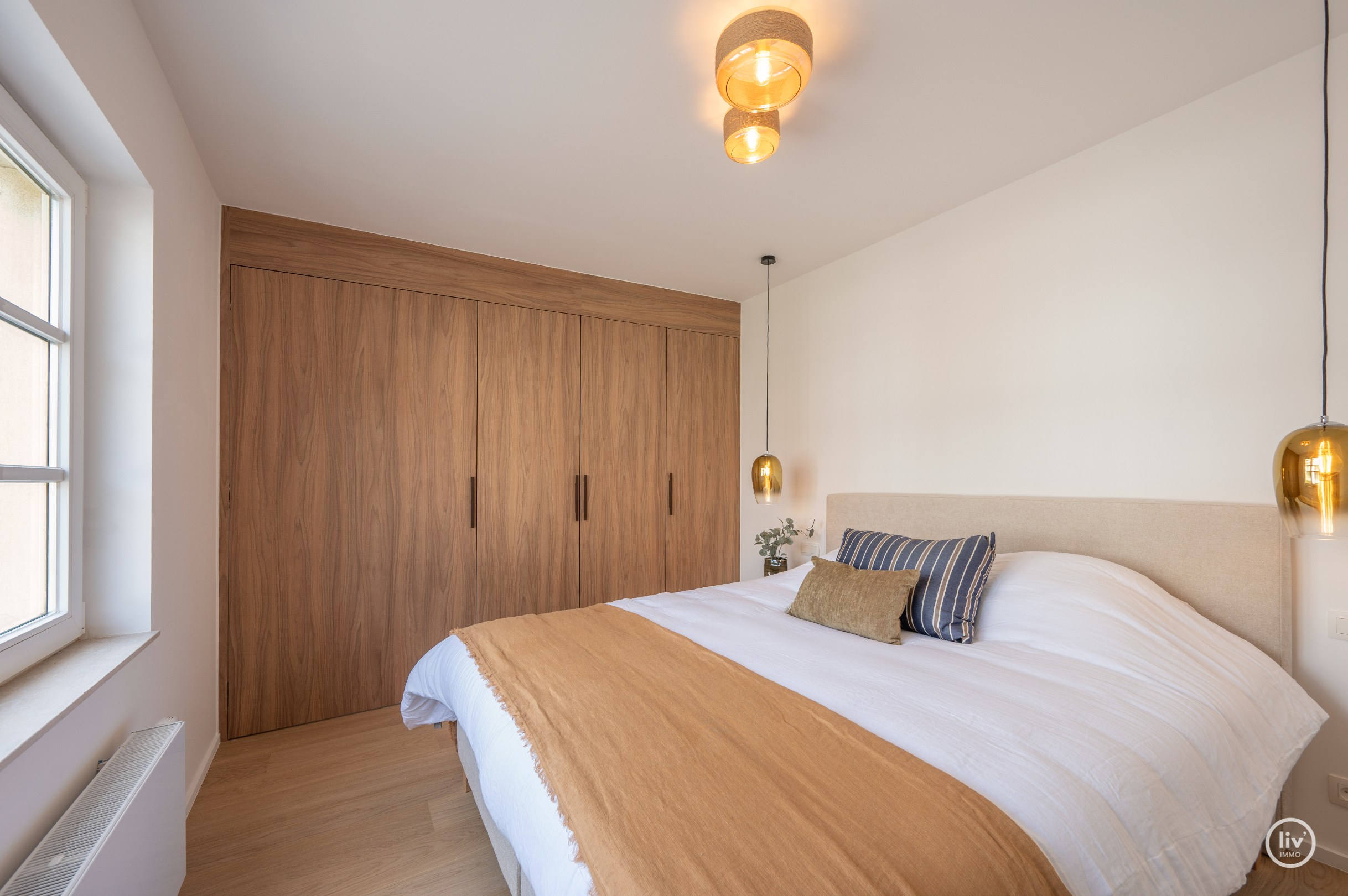 Exclusief gerenoveerde villa op een absolute toplocatie in de Jozef Nellenslaan te Knokke. 