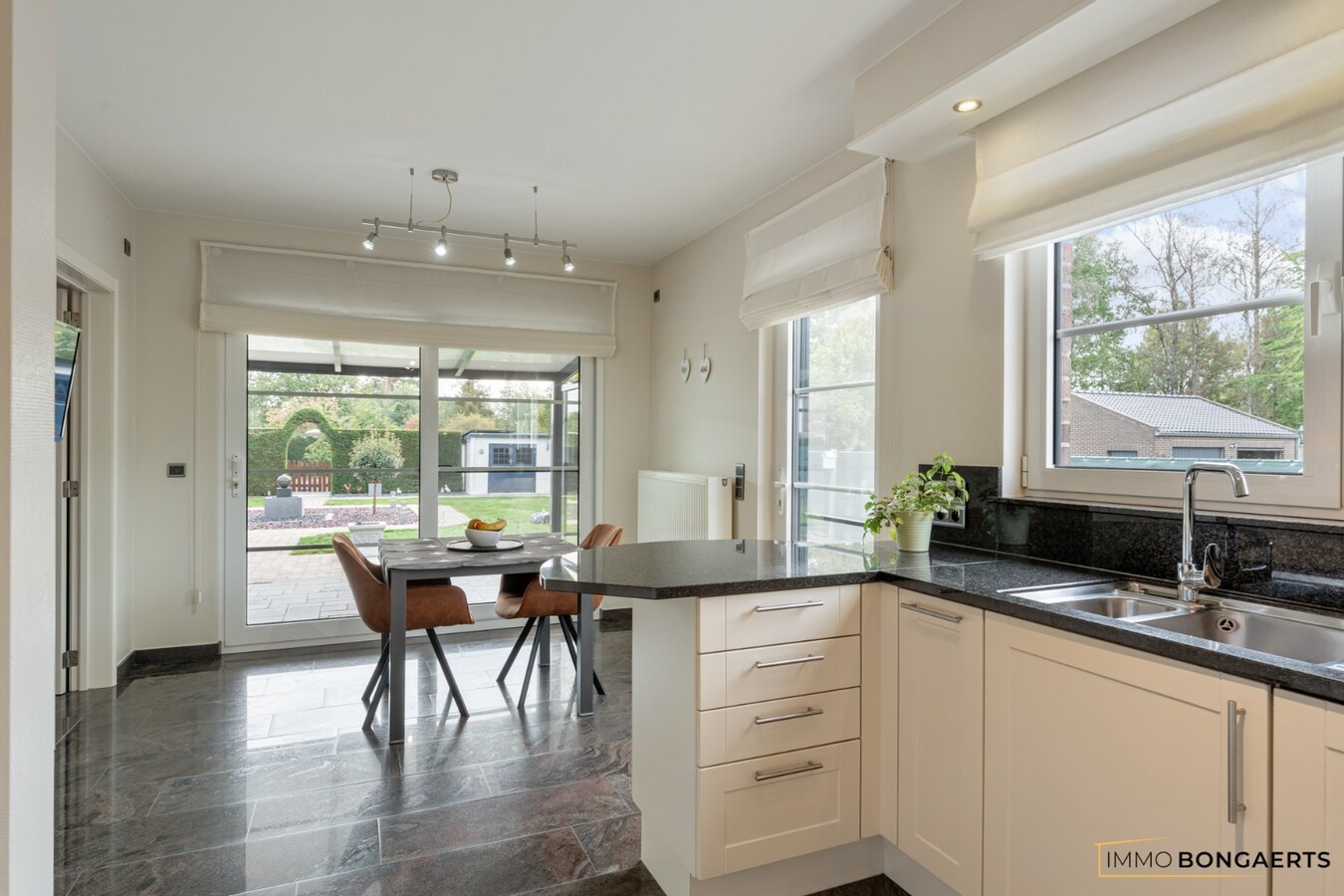 Ruime woning met 3 slaapkamers 