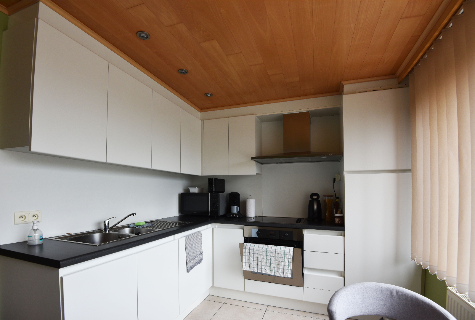 Appartement met 2 slpks en garage te Kaprijke 