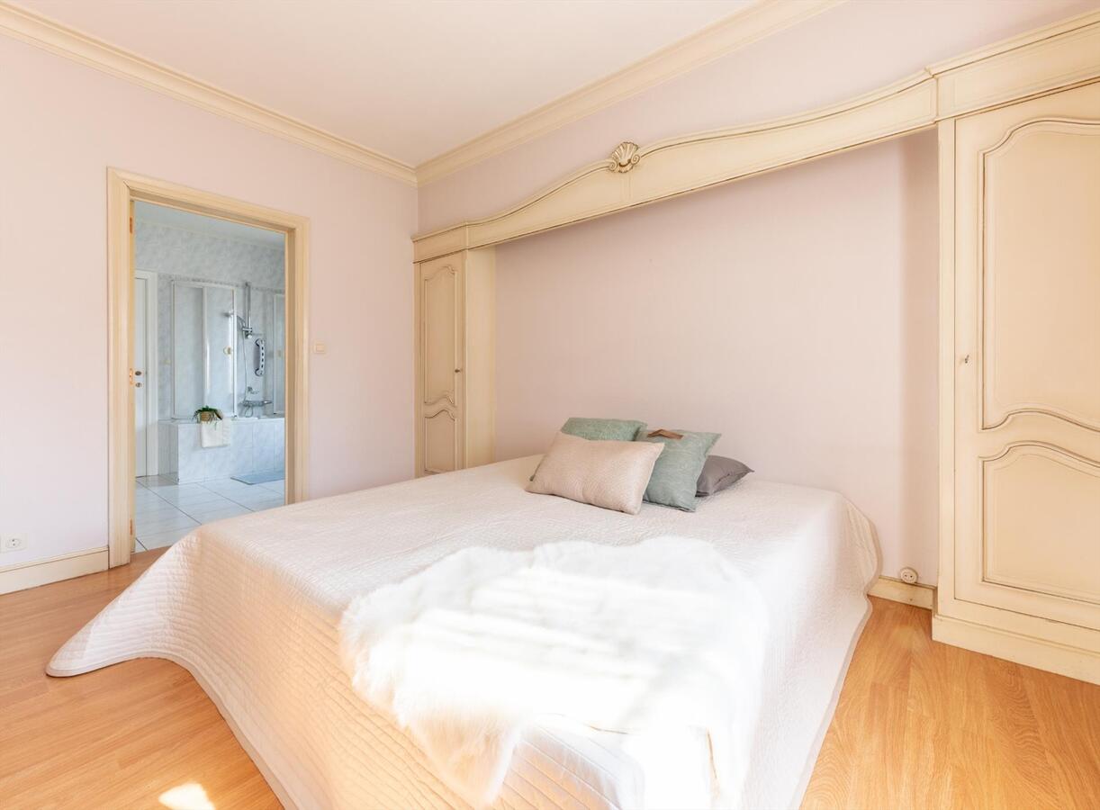 Uitstekend onderhouden villa op een perceel van 2600 m2. 