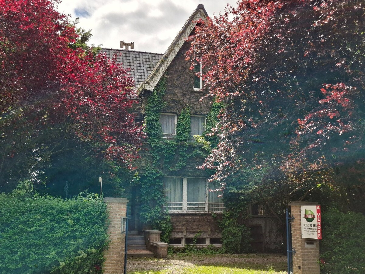 Exceptionnel, les Collines, propriété sur 8900m². 