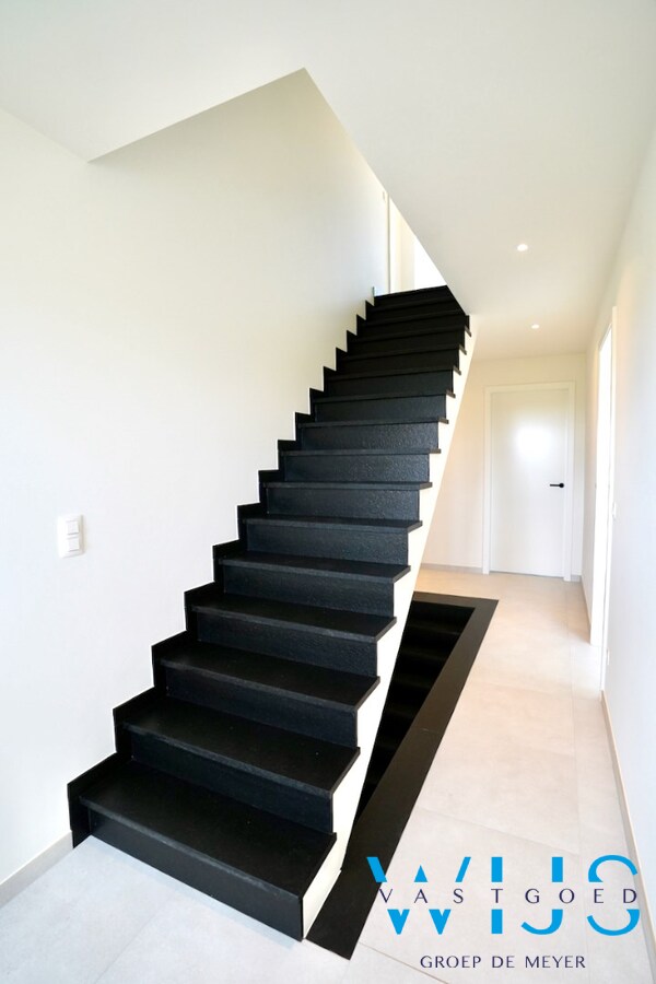 Zeer ruime nieuwbouw op 510m² te ASSENEDE/BASSEVELDE! 