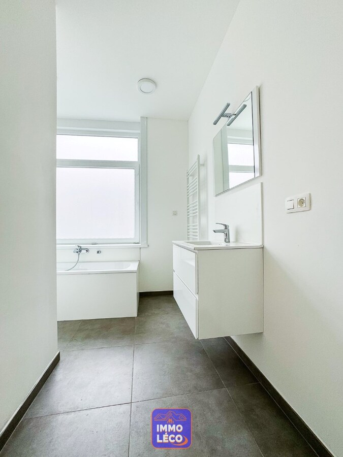 Maison rénovée en plein centre-ville avec jardin, IDEAL INVESTISSEURS !! 