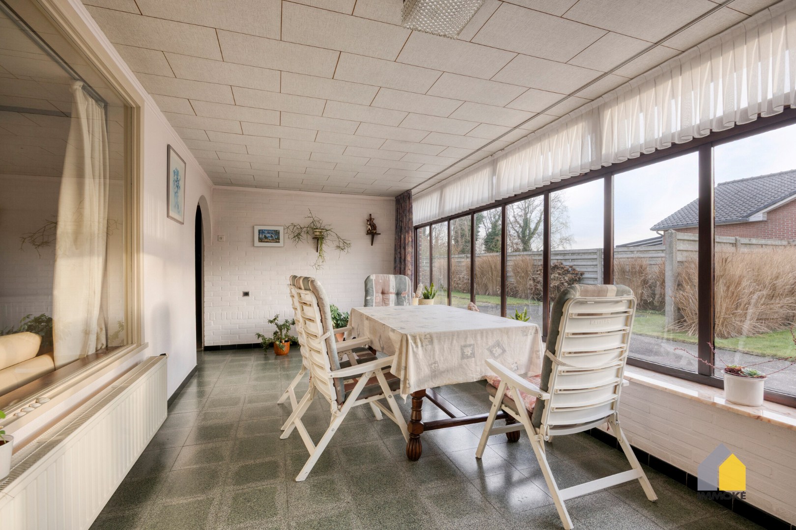 Op te frissen woning met 4 slpk op ruim perceel van 9 a 78 ca. 