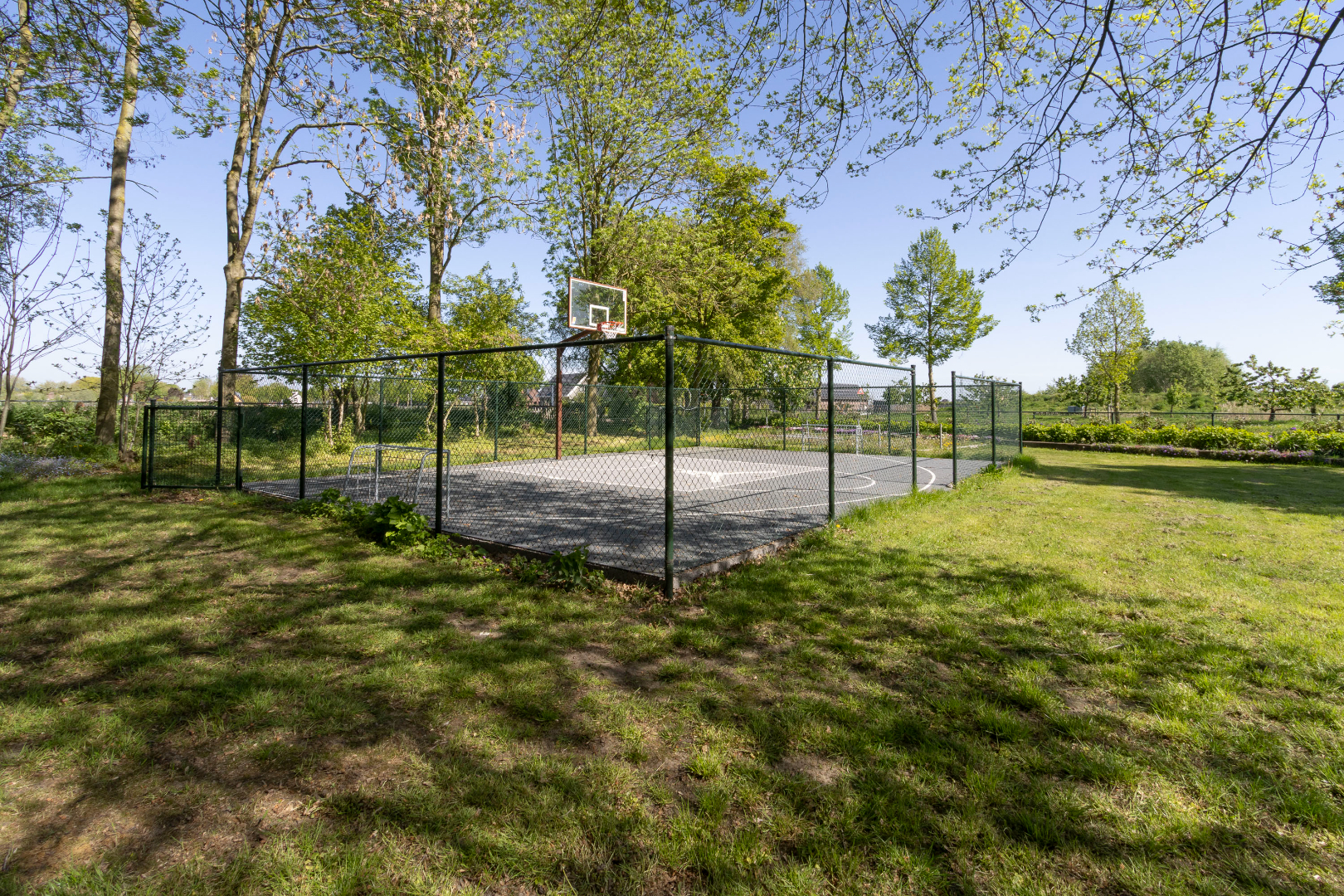 Woonboerderij te koop in Weert