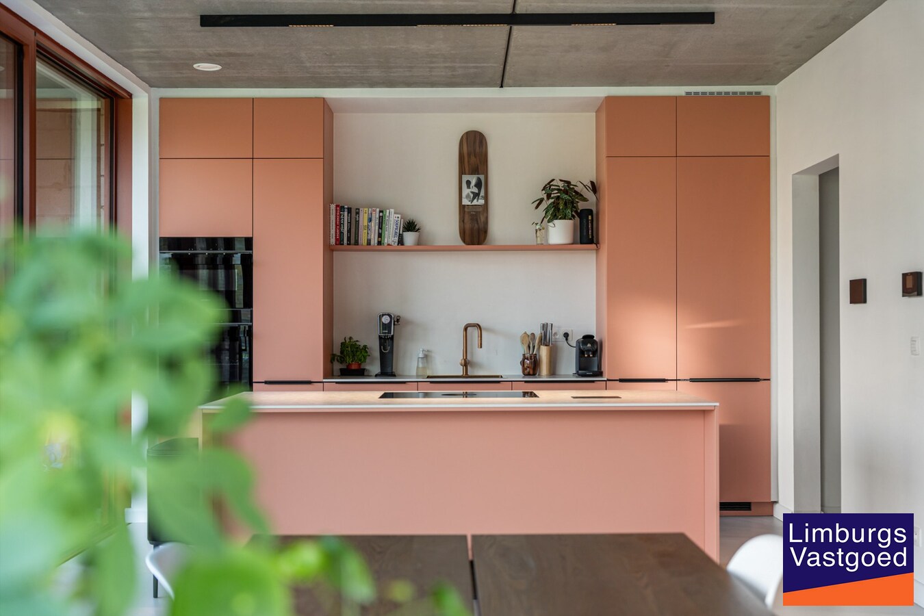 Nieuwbouwwoning, open bebouwing, 3 slpk, 3a60ca 