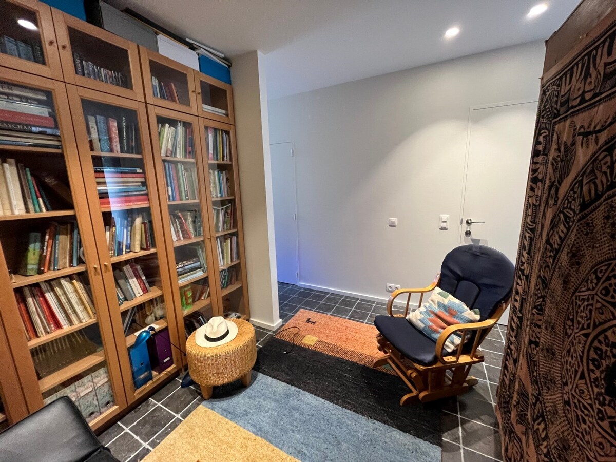 Stijlvolle triplex in hartje Gavere 