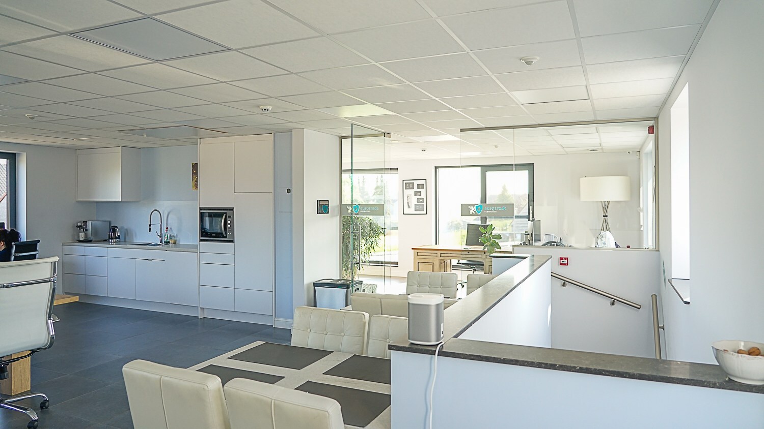 Handelscomplex / Praktijk / Showroom / Horeca / Wellnesskliniek / Villa/ ...op 4.367 m². 