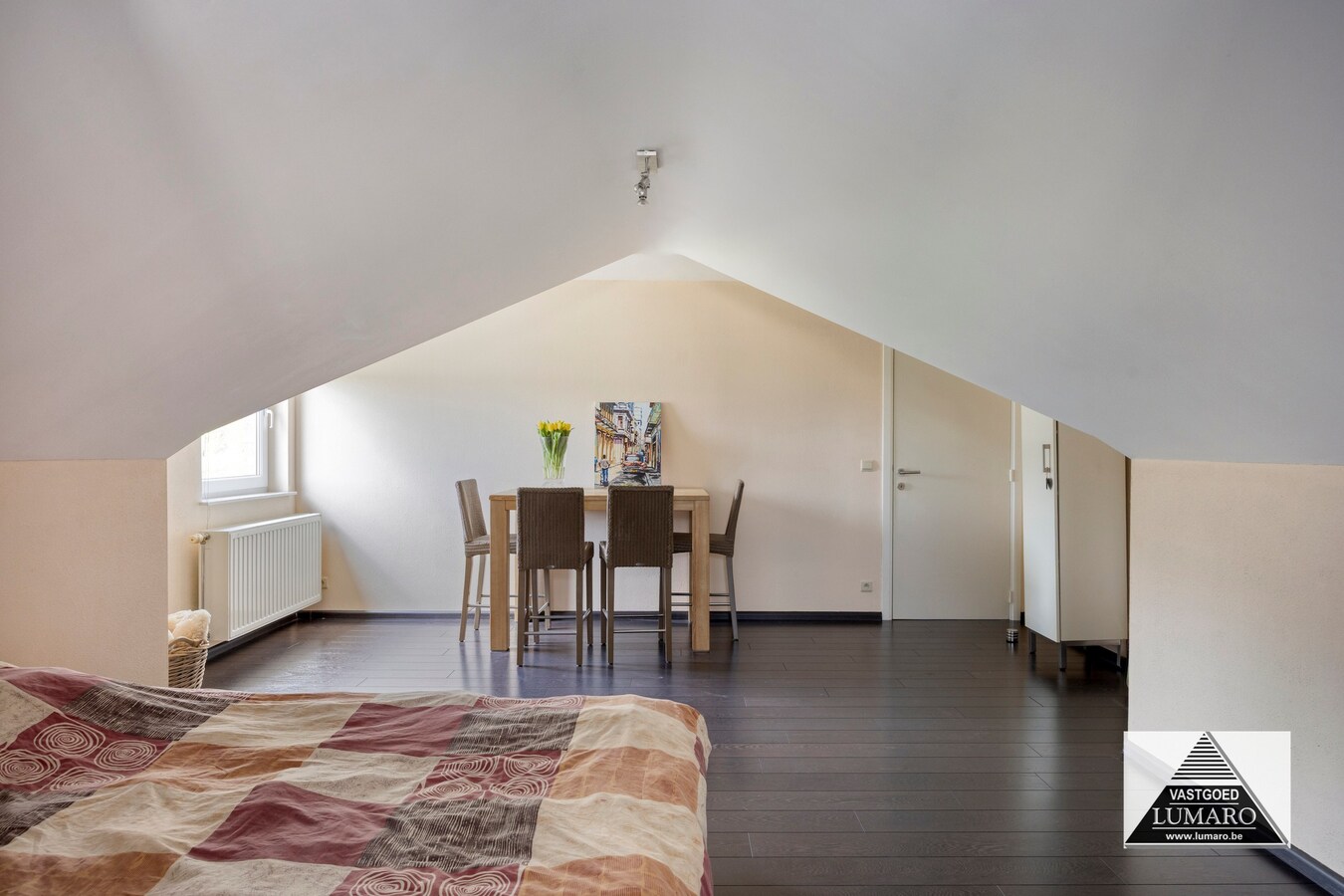 Vrijstaand landhuis op 2.942m². Instapklaar. Energielabel B. 