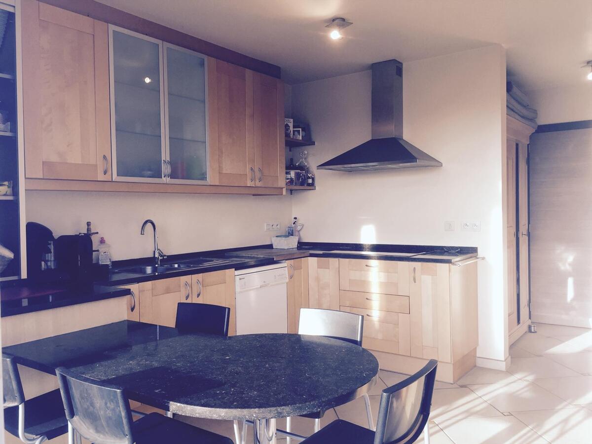 RECENTE HOB MET ZUIDGERICHTE TUIN TE BREDENE 