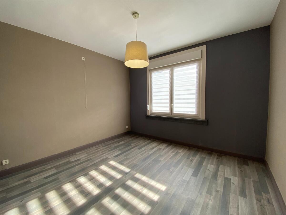 Ruime stadwoning met 4 slaapkamers in Ieper 