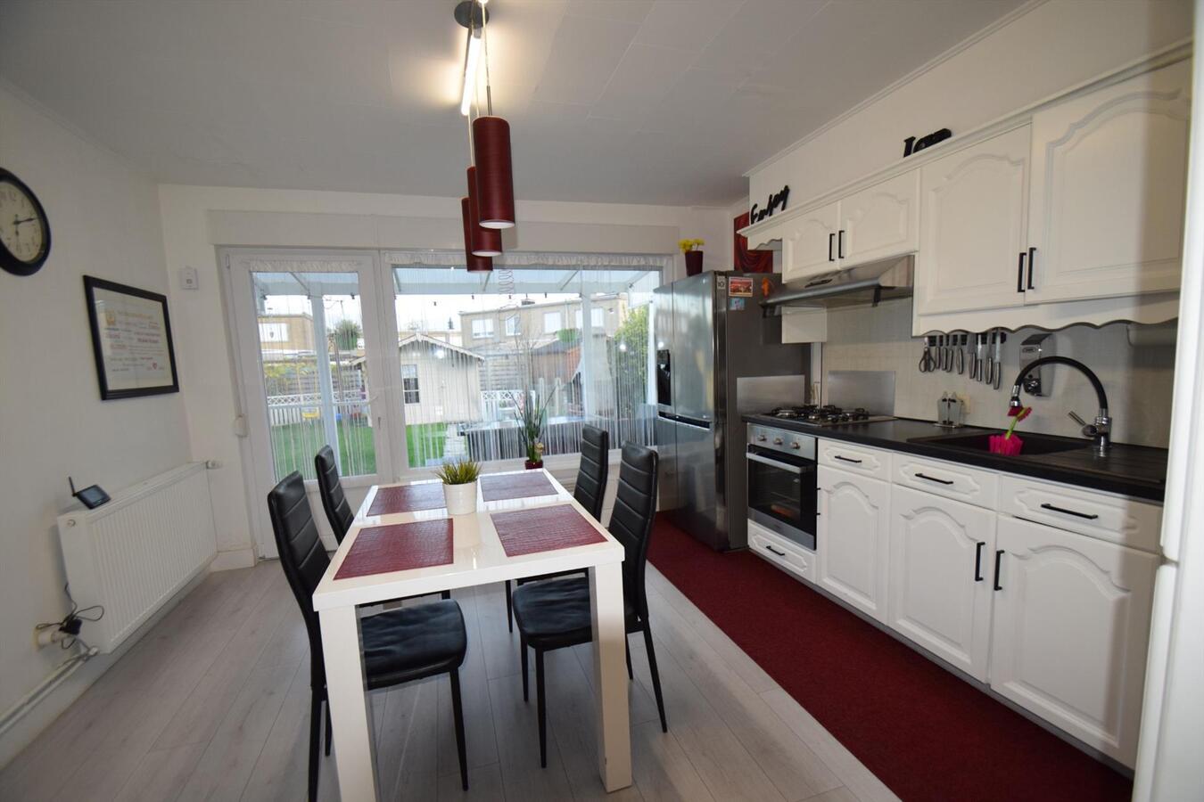 Comfortabele en instapklare 4-slpk-woning met zonnige tuin en garage 