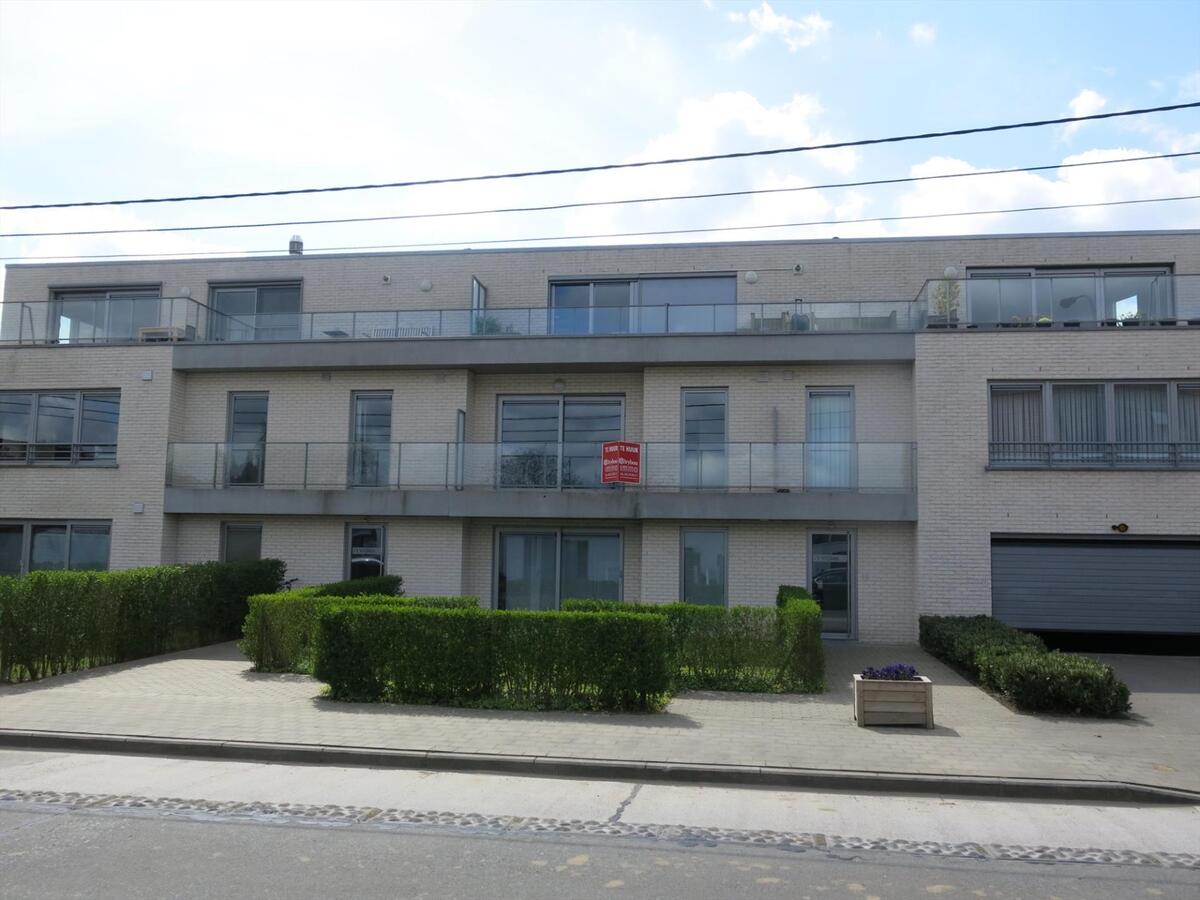 Prachtig gelegen 2 slaapkamerappartement met 2 terrassen 