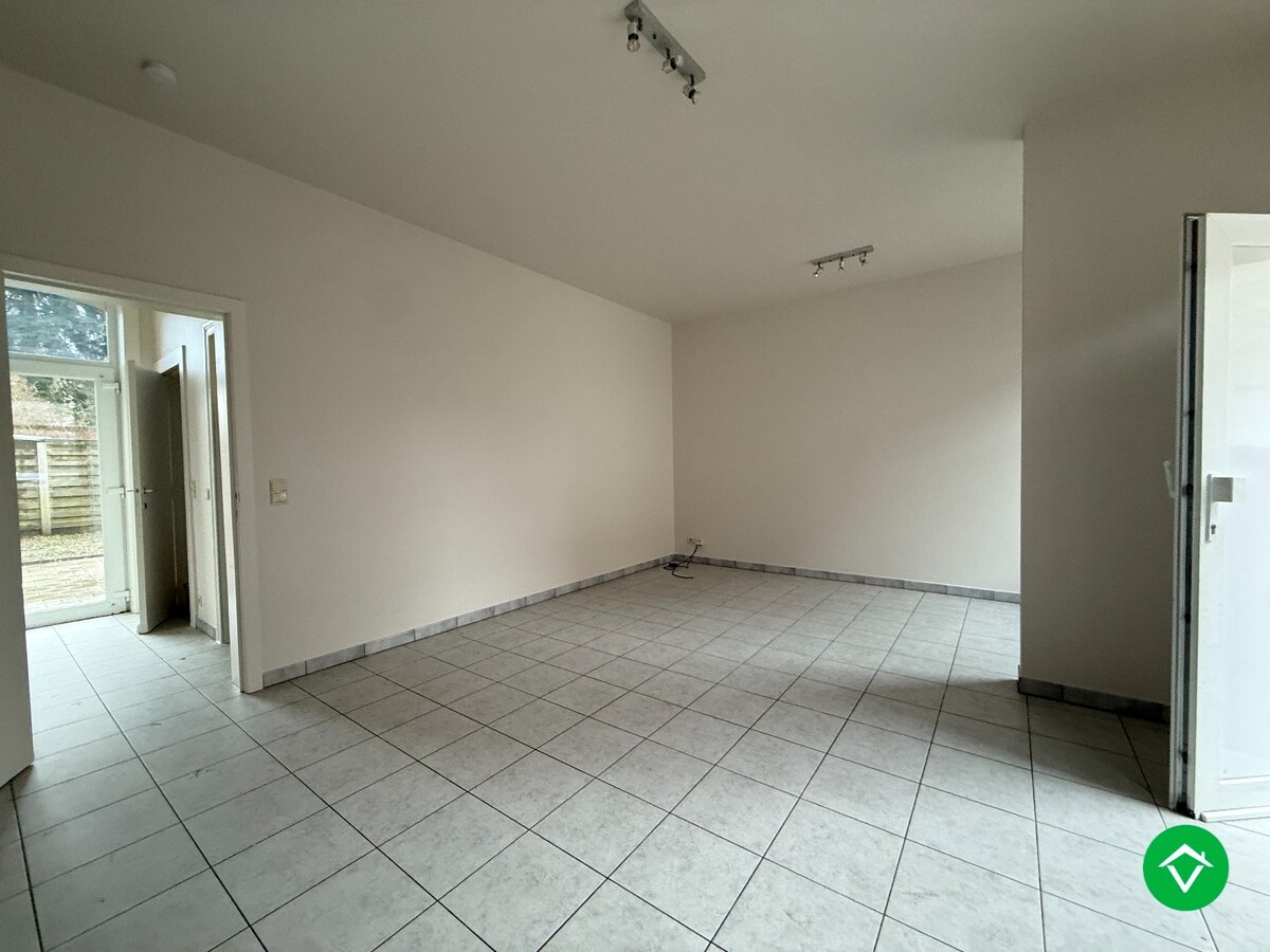 Rijwoning met 4 slaapkamers en terrastuin te Dadizele 