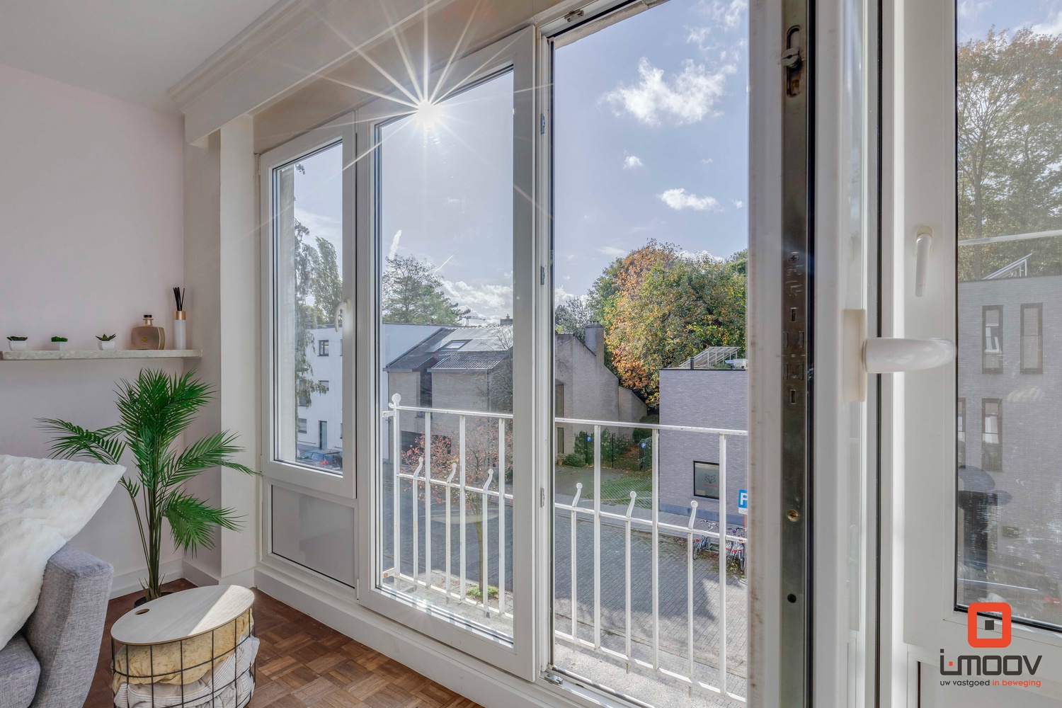 Karaktervol appartement te koop in Sint-Amandsberg. 