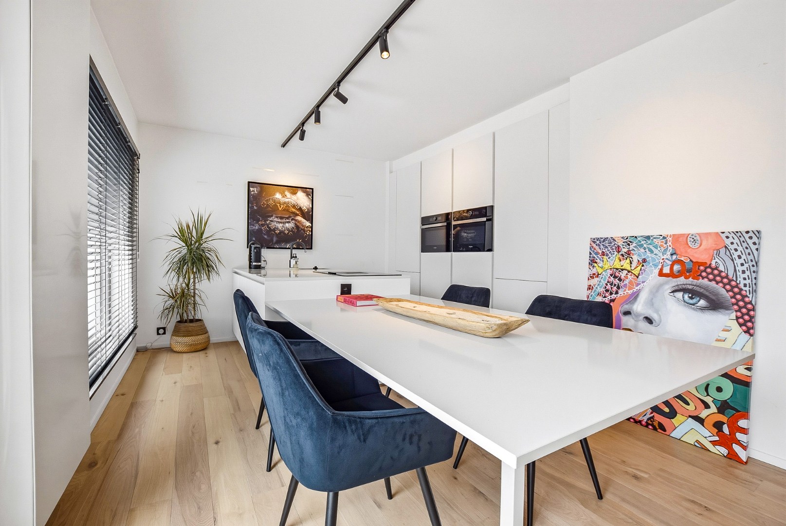 Exclusief penthouse (99m²) met maar liefst 100m² dakterras te Sint-idesbald (Koksijde). 